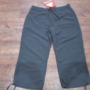 North Face Size 8 Asphalt Grey